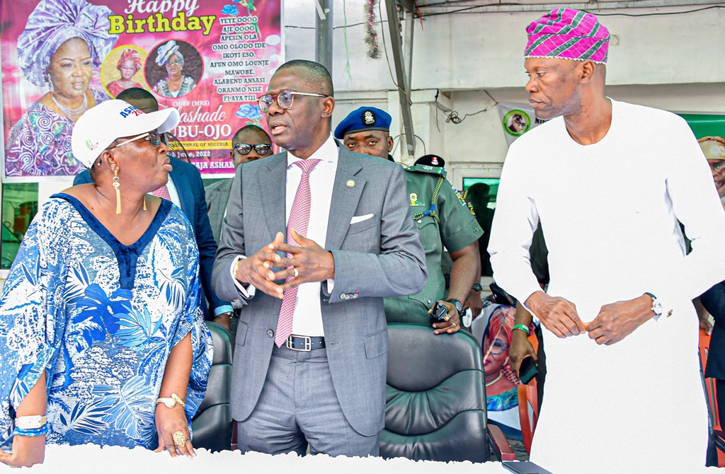 GOVERNOR SANWO-OLU MEETS MARKET LEADERS